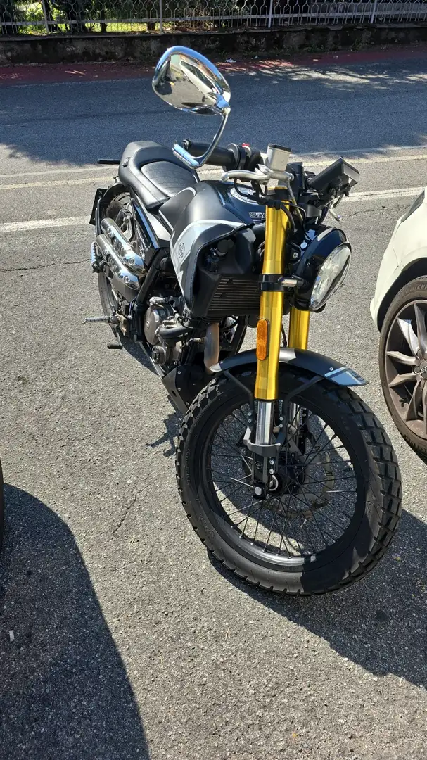 Mondial HPS 125i Schwarz - 1