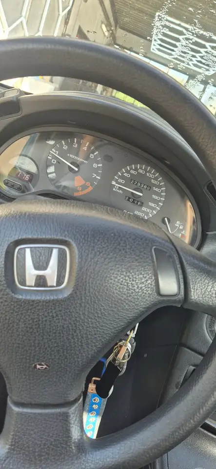 Honda Civic 1.6 VTi, foto 9