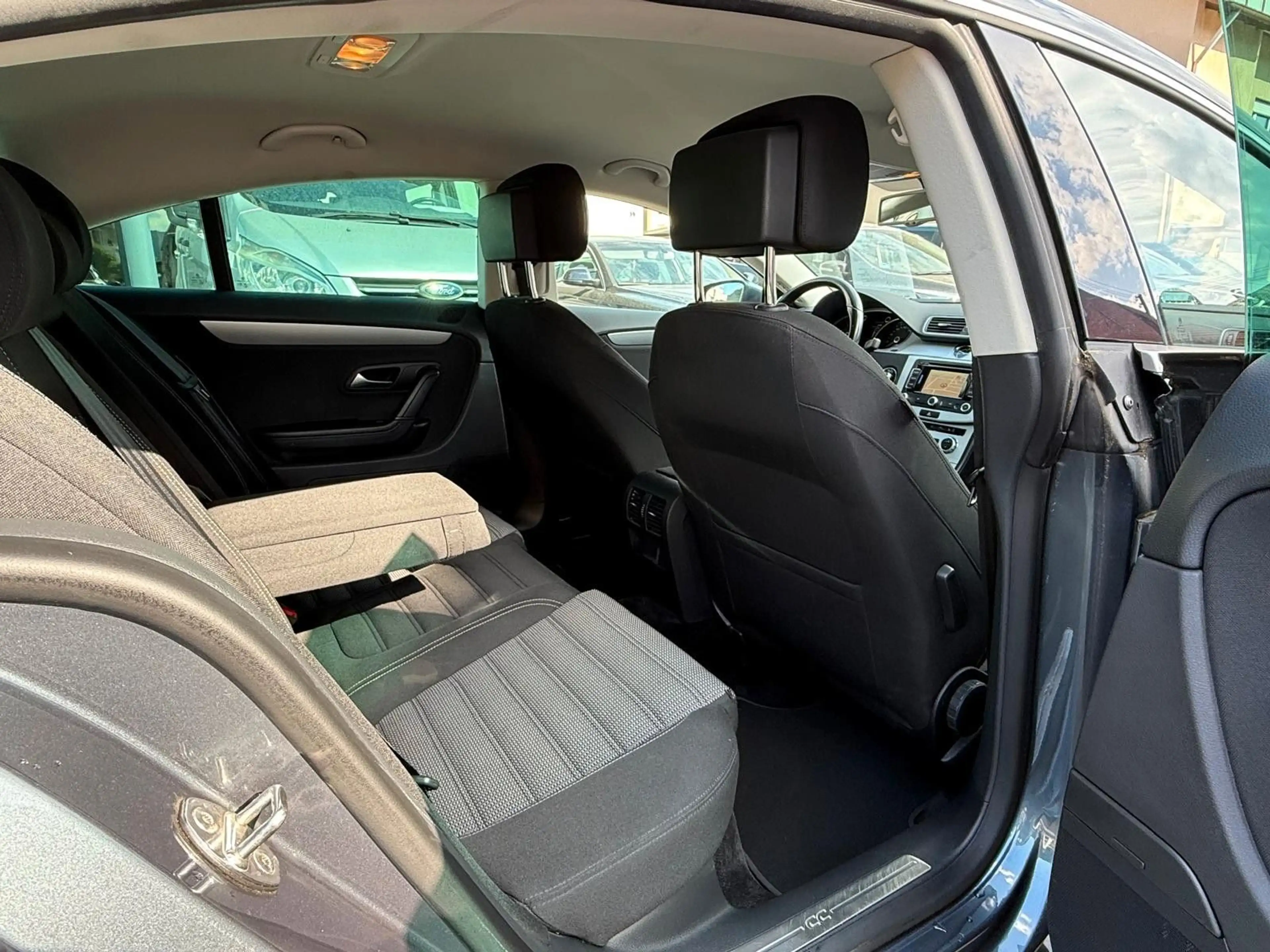 Volkswagen CC Basis BMT, Bi- Xenon, Top Zustand,Unfallfrei — photo 12