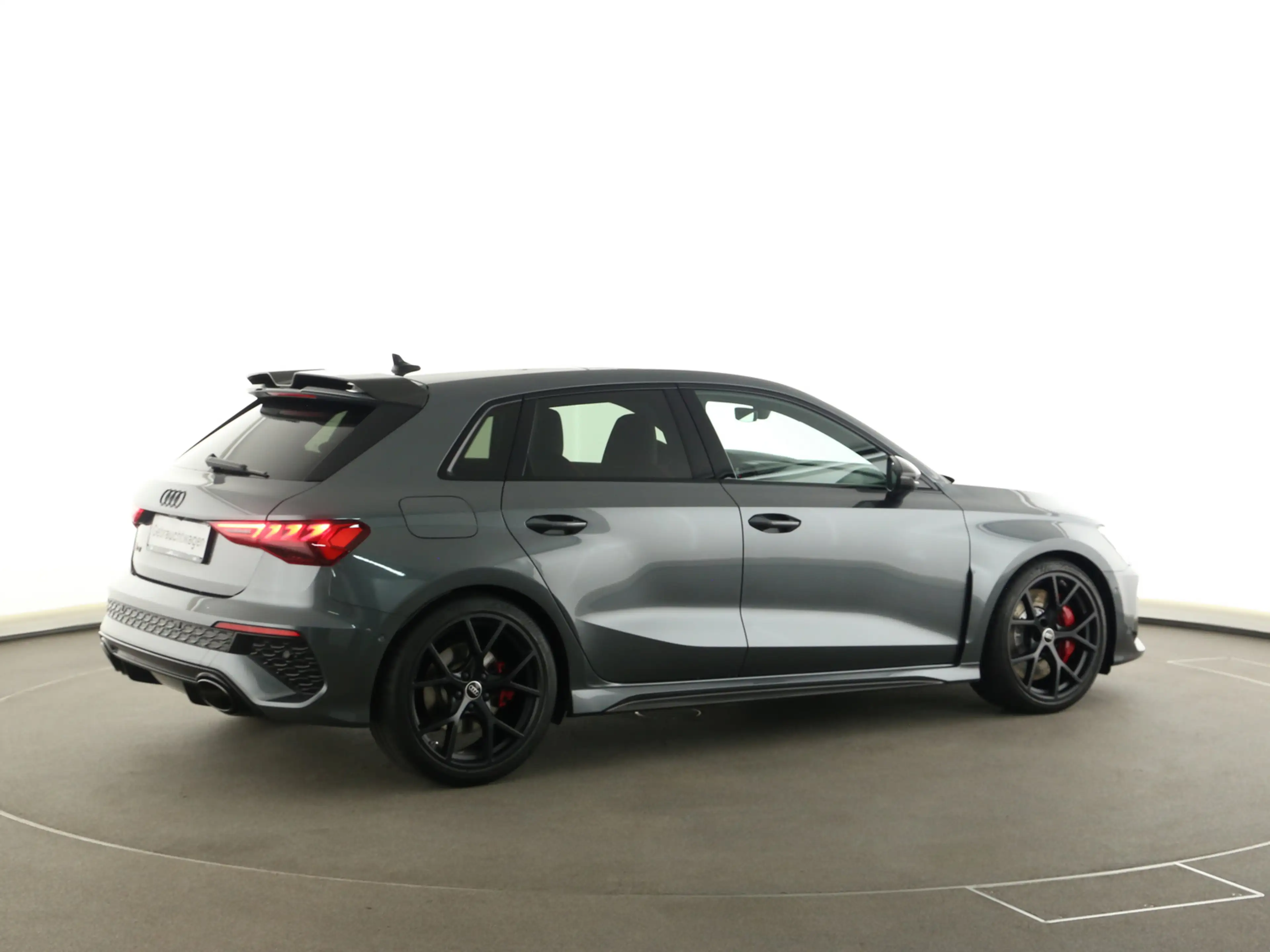 Audi RS3 RS 3 Sportback 2,5 TFSI quattro S tronic 280 KM/H — photo 7