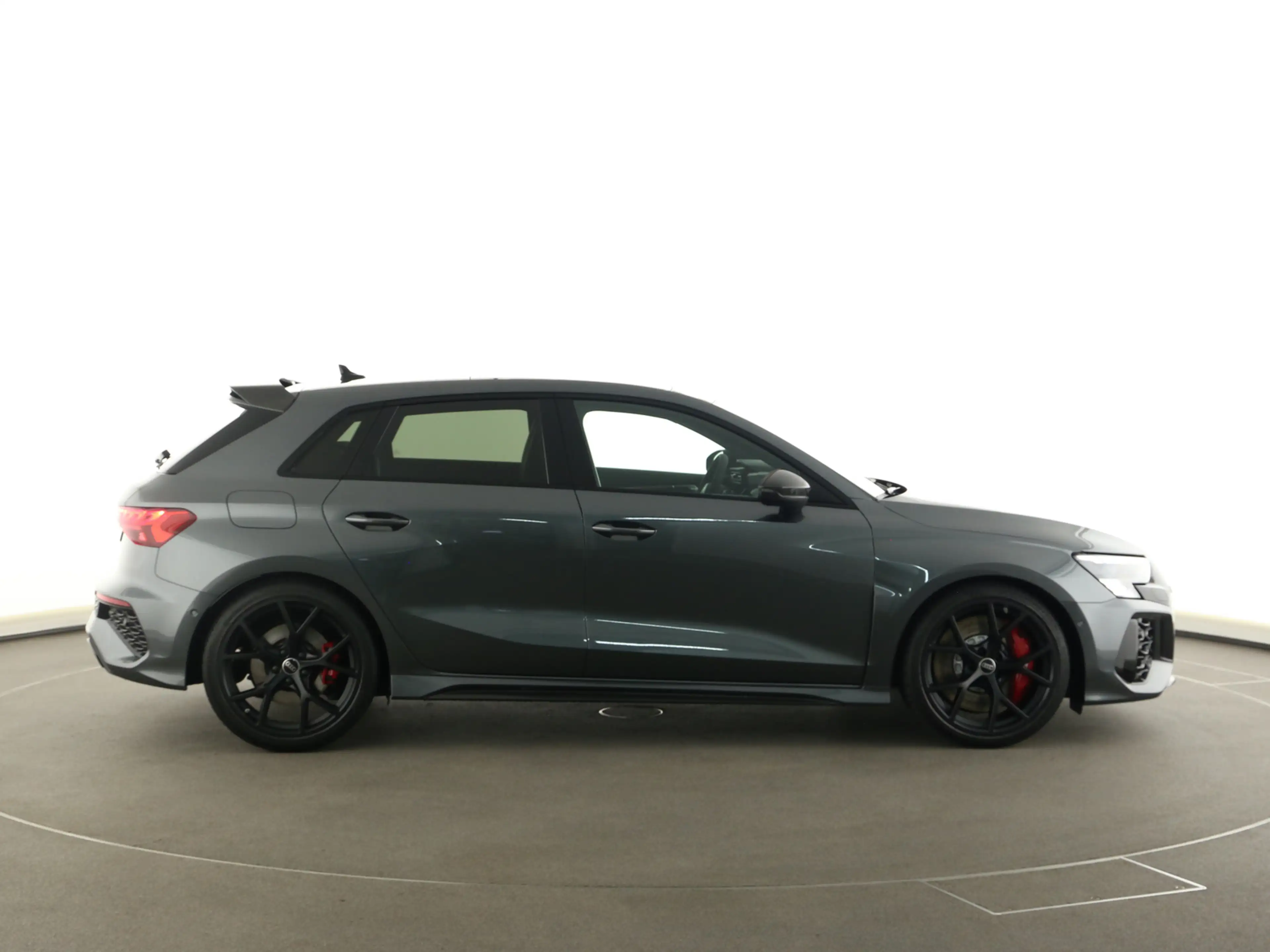 Audi RS3 RS 3 Sportback 2,5 TFSI quattro S tronic 280 KM/H — photo 12