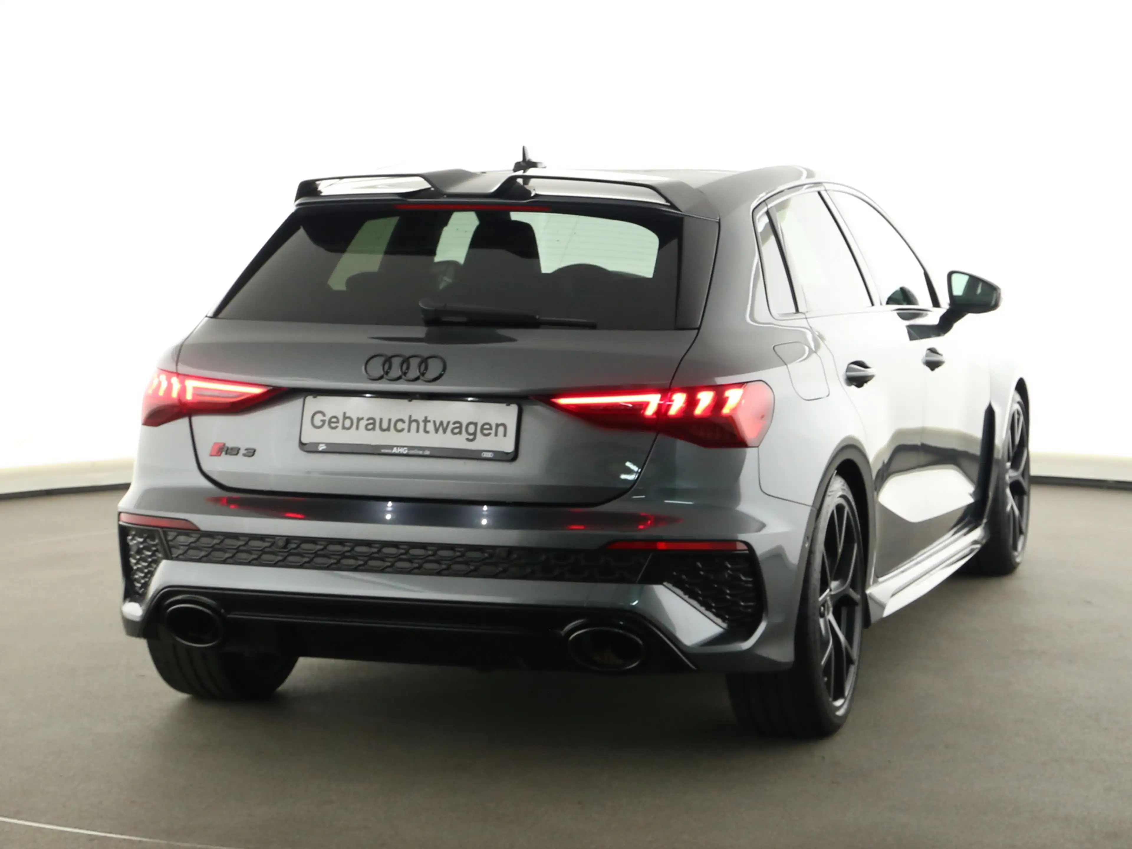 Audi RS3 RS 3 Sportback 2,5 TFSI quattro S tronic 280 KM/H — photo 6
