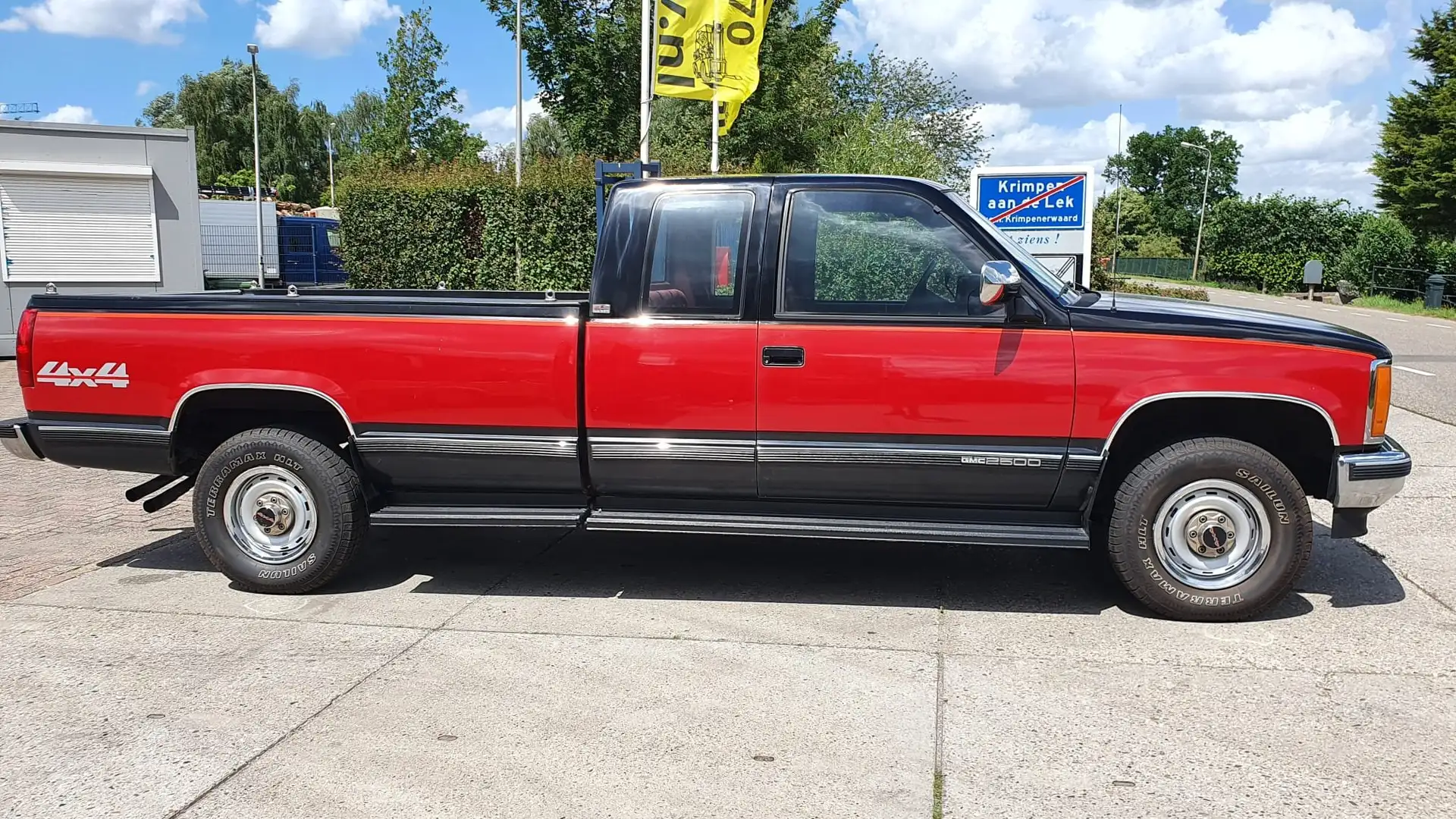 GMC Sierra 2500 EFI Rot - 1