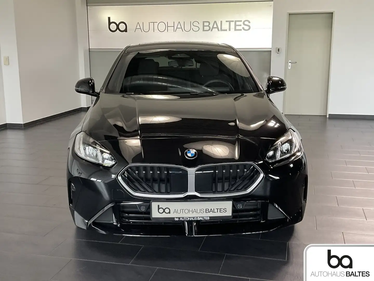 BMW 120 120i M Sport 19"/Pano/Park/Driv/AAC/DAB Noir - 2