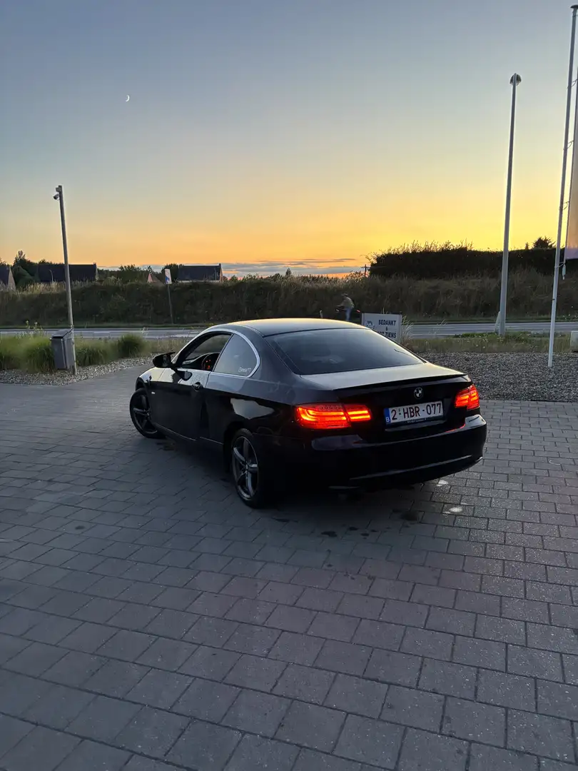 BMW 318 318i Coupe - 1