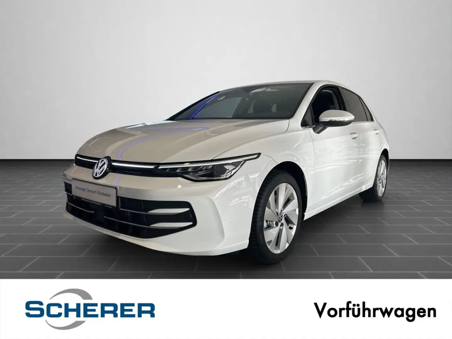 Volkswagen Golf VIII Style 1.5 l TSI 6-Gang EINPARKH SITZHZ Weiß - 1