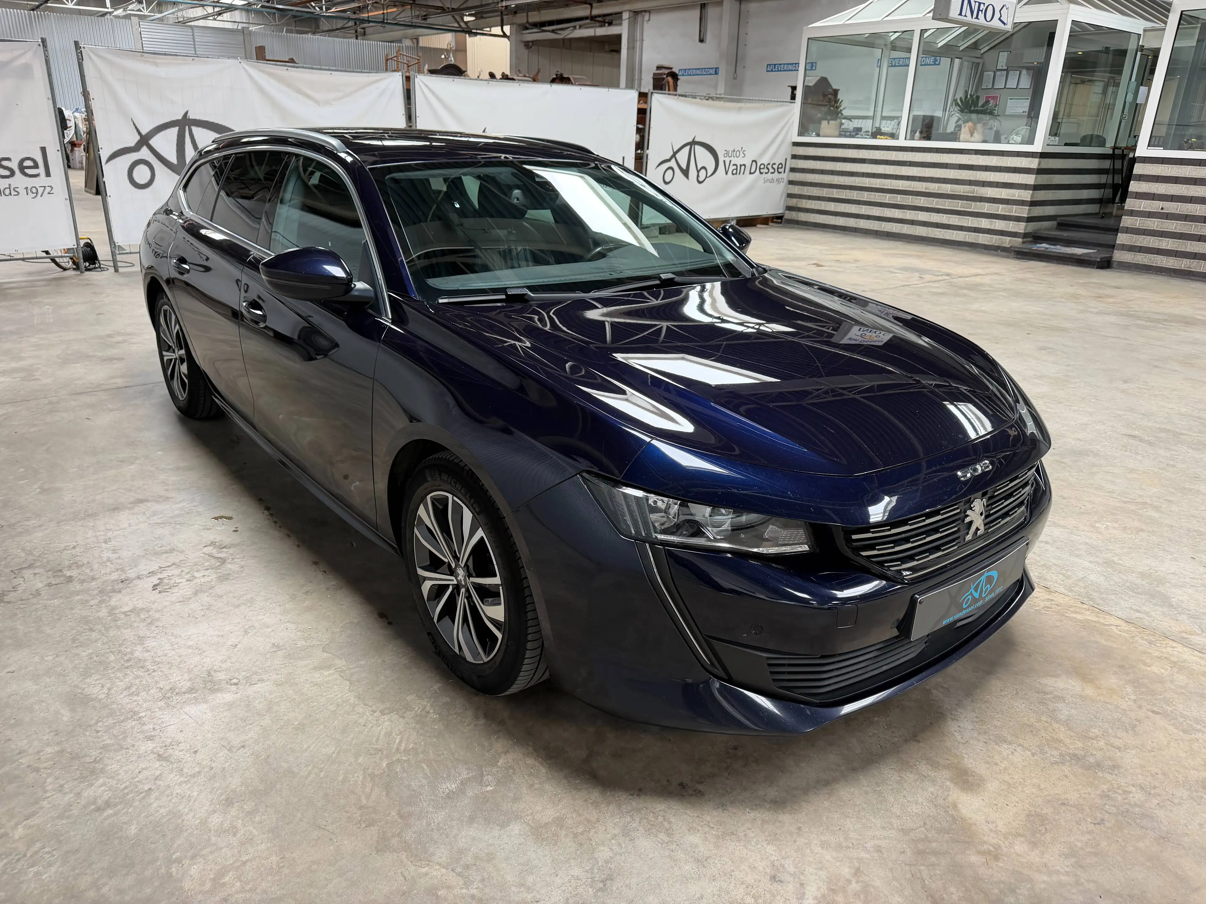 Peugeot 508 508 SW 1.5 BlueHDi Allure Pack Leder *€ 8.200 NETTO* — photo 5