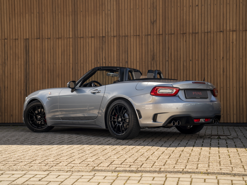 Abarth 124 Spider | Handbak | Bose — photo 4
