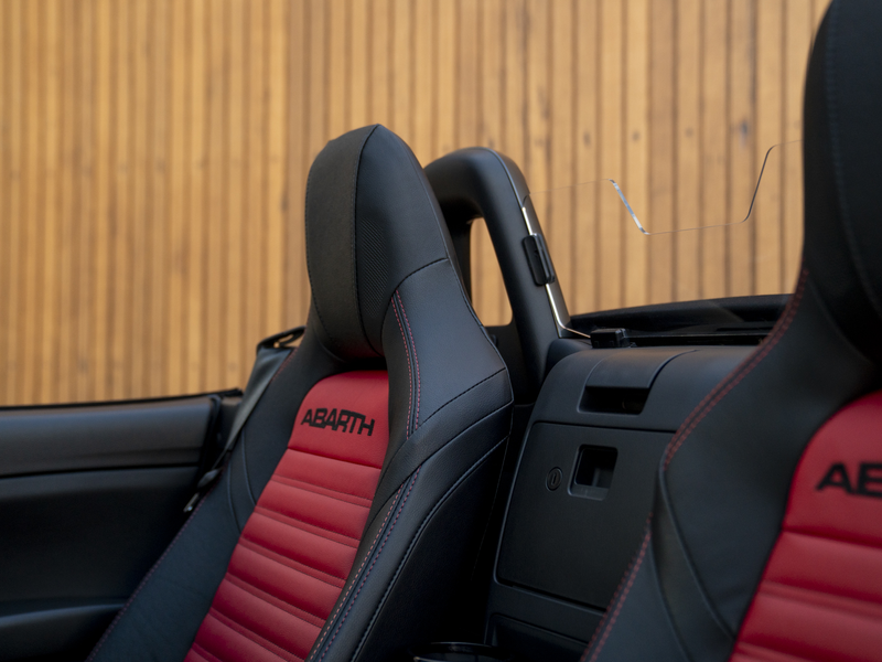 Abarth 124 Spider | Handbak | Bose — photo 10