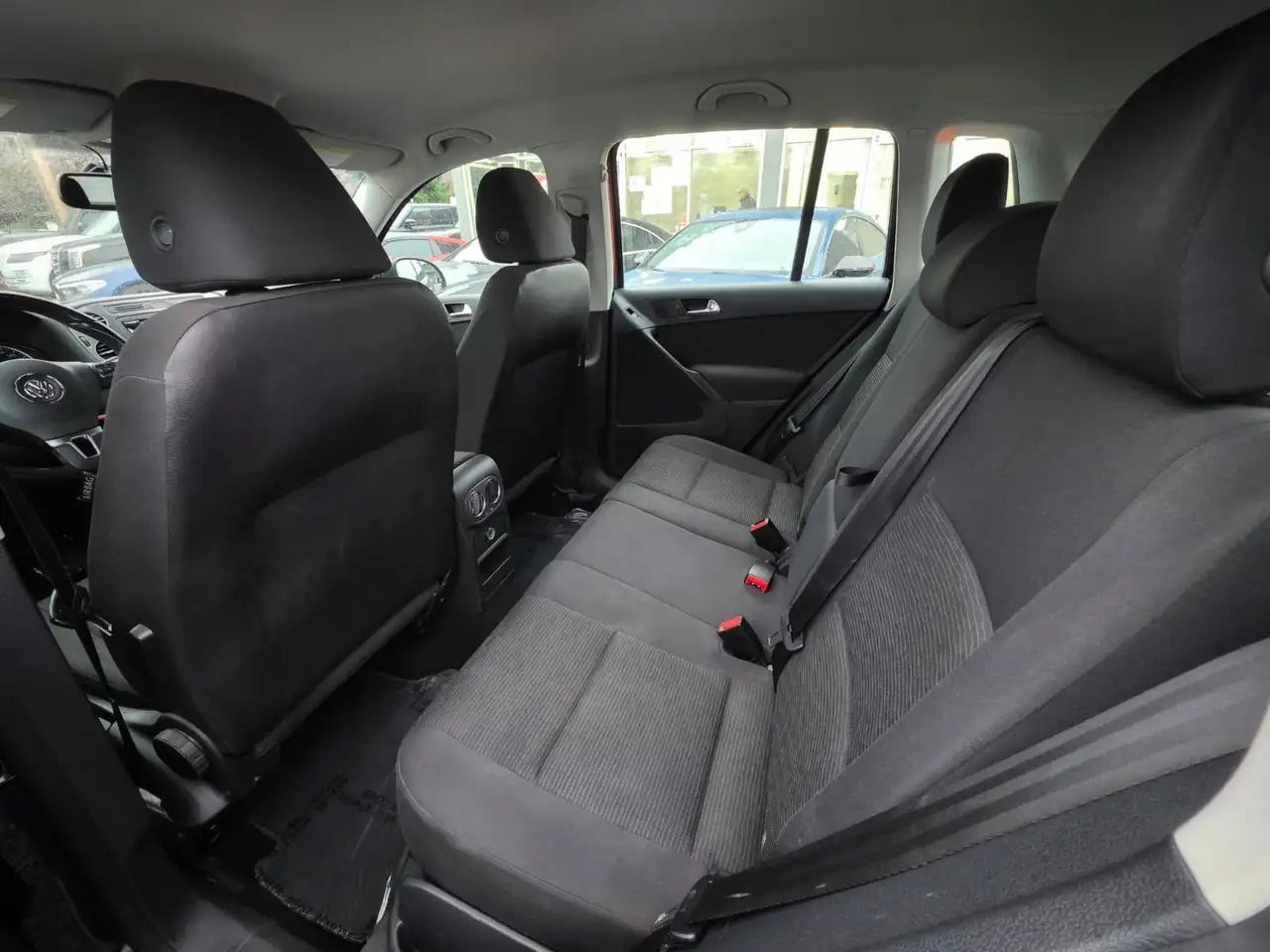 Volkswagen Tiguan снимка Volkswagen Tiguan