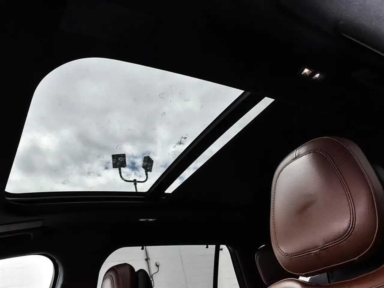 Lincoln Aviator снимка Lincoln Aviator