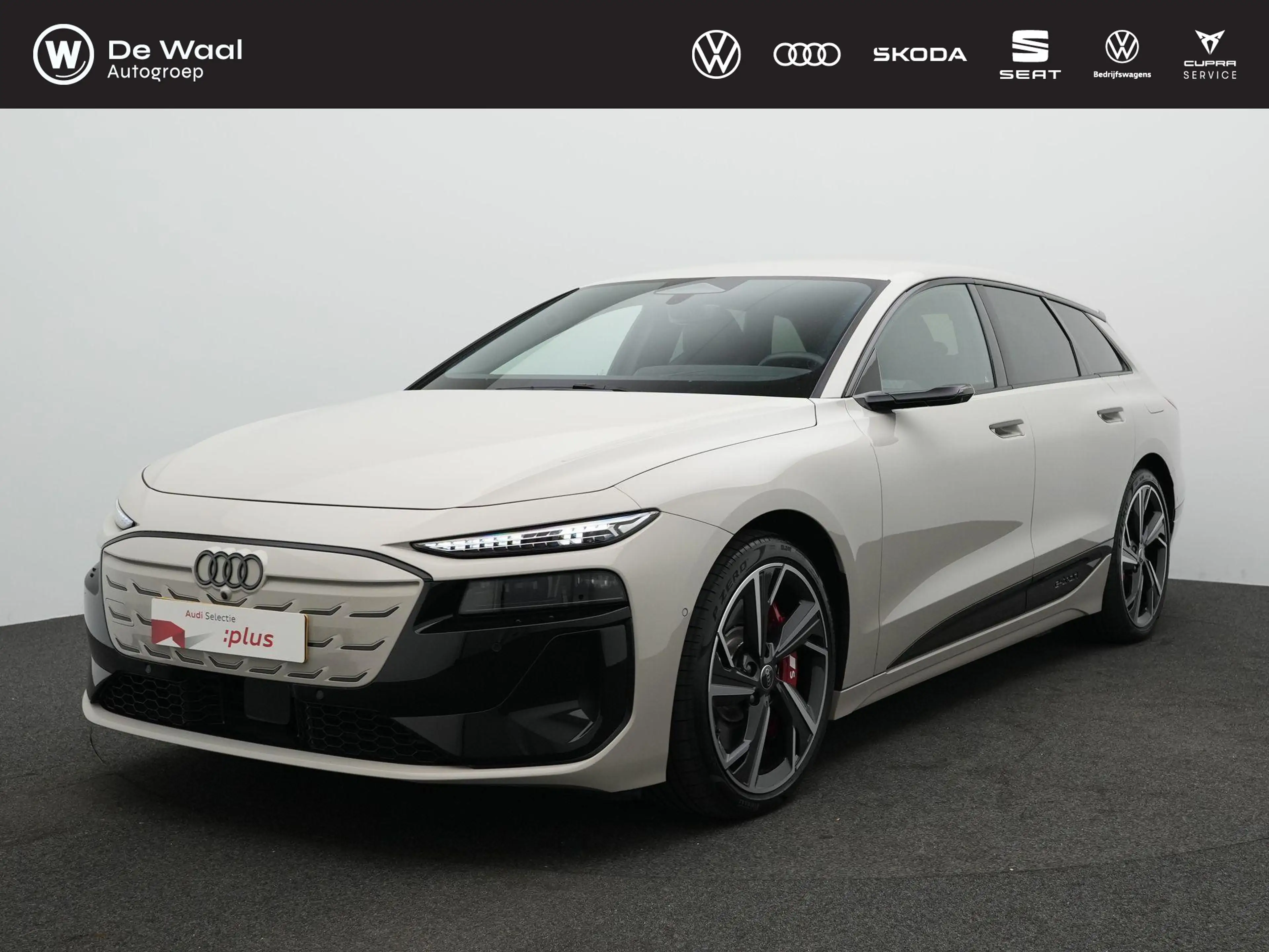 Audi S6 e-tron Avant S6 503pk 100 kWh | 21" LM Velgen, Luchtverin