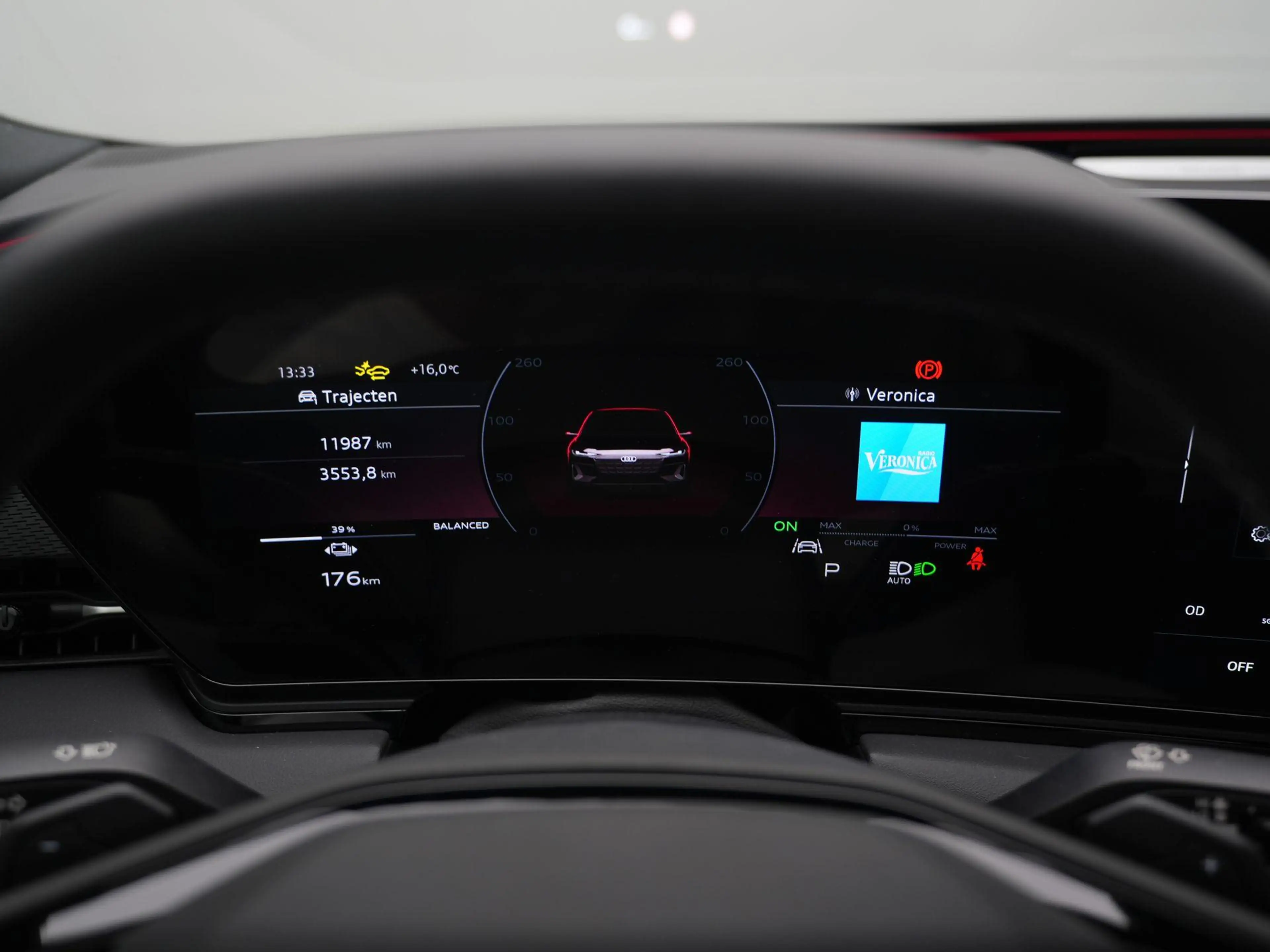 Audi S6 e-tron Avant S6 503pk 100 kWh | 21" LM Velgen, Luchtverin — photo 10