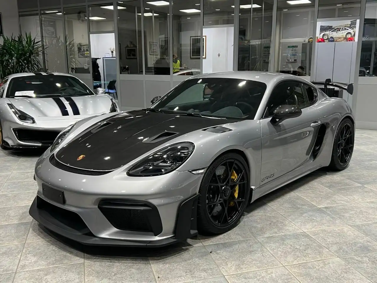 Porsche 718
