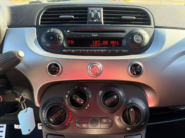 Fiat 500 view 11