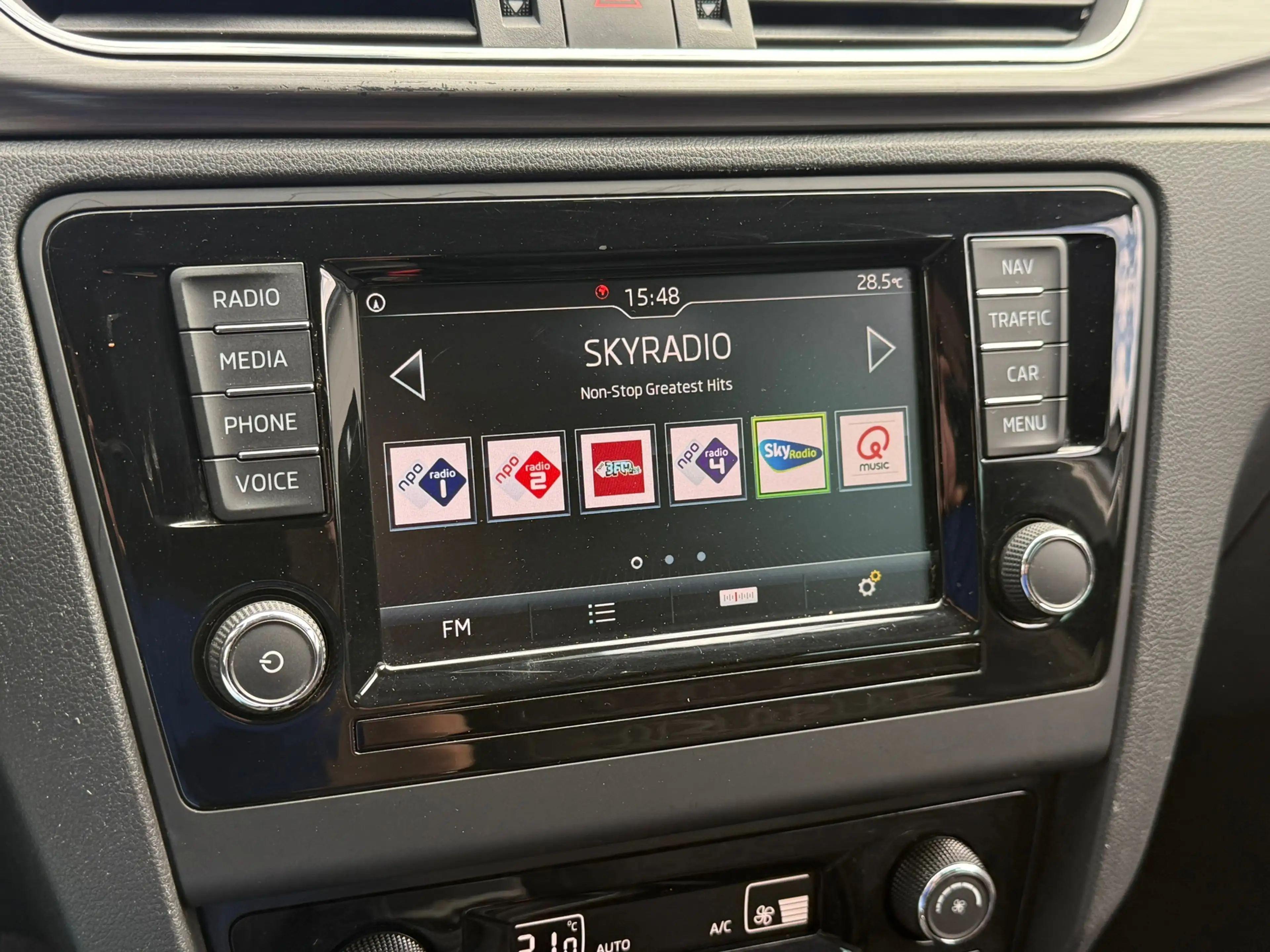 Skoda Rapid/Spaceback 1.0 TSI Greentech Clever — photo 18