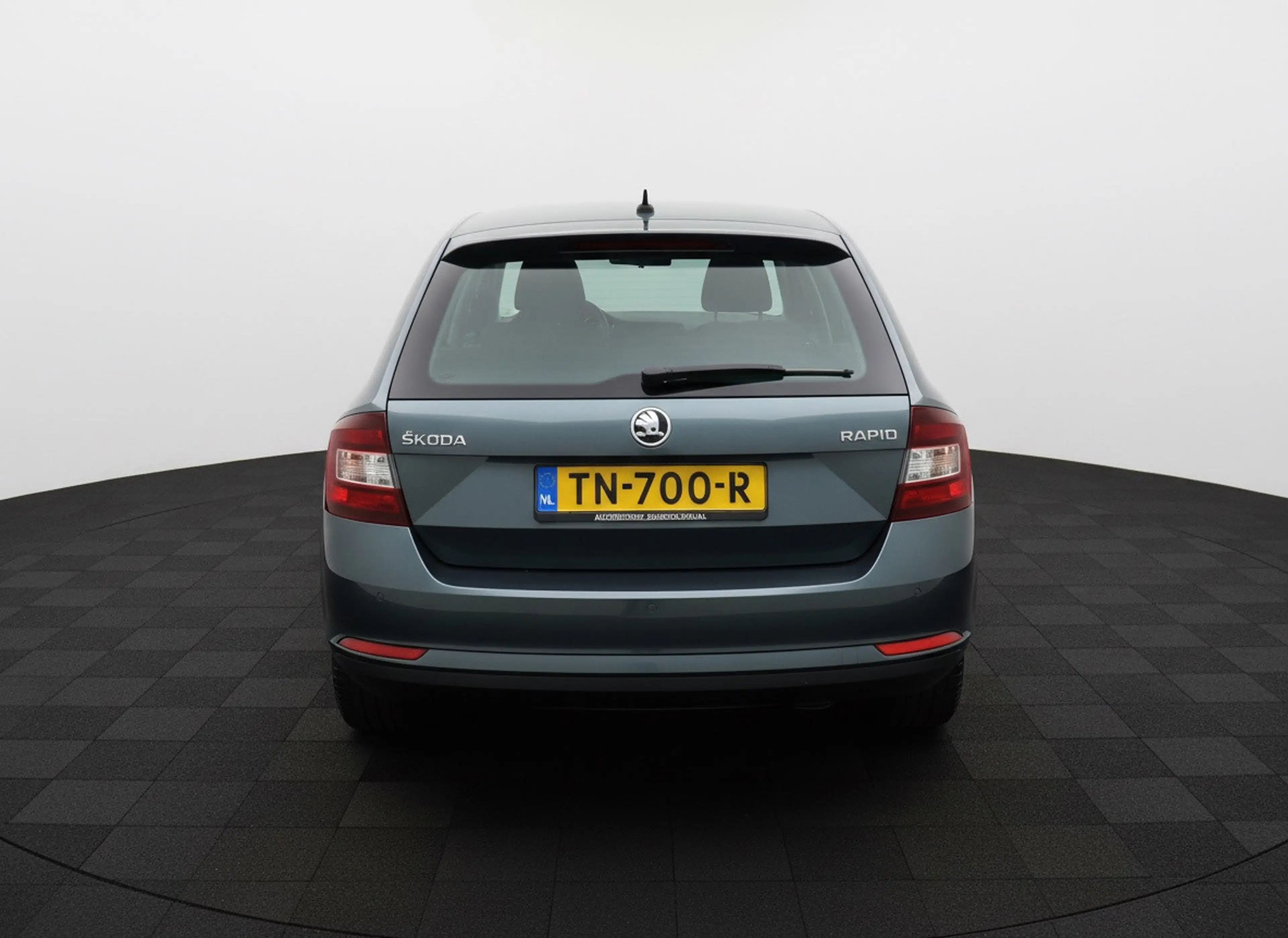 Skoda Rapid/Spaceback 1.0 TSI Greentech Clever — photo 8