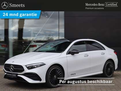 Mercedes-Benz A 250 e AMG Line | Panoramadak | Multispaak | Multibeam