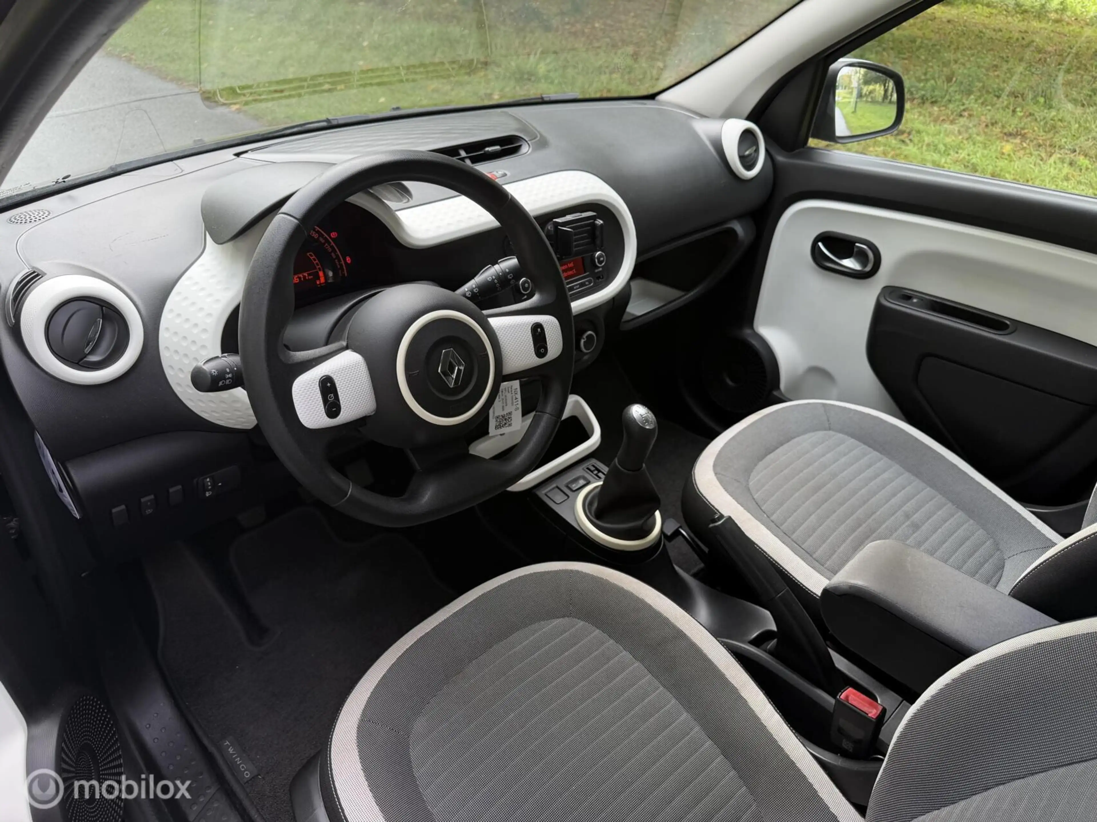 Renault Twingo 1.0 SCe Collection*APK 05/27*BLUETOOTH*AIRCO — photo 8