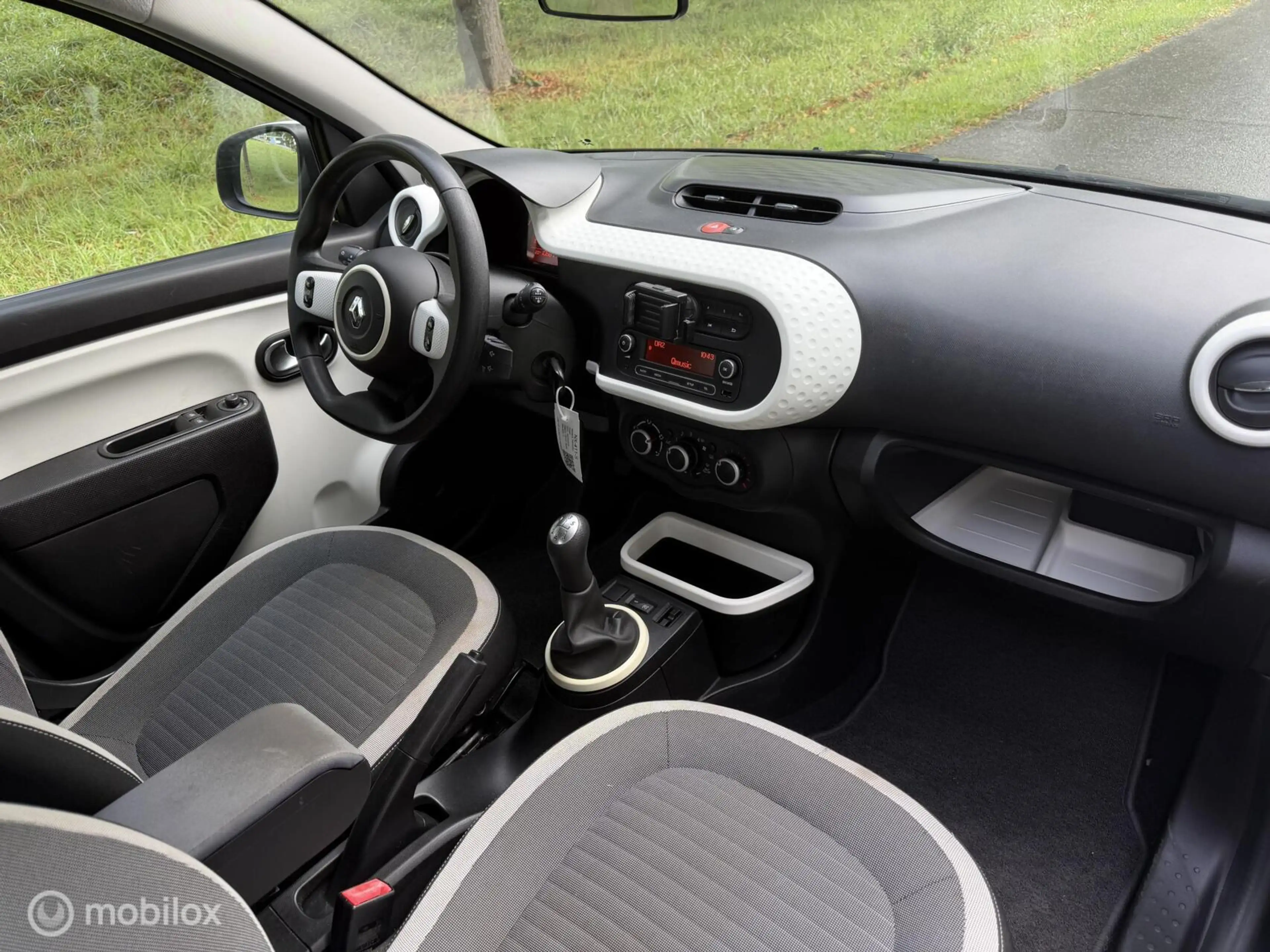 Renault Twingo 1.0 SCe Collection*APK 05/27*BLUETOOTH*AIRCO — photo 10