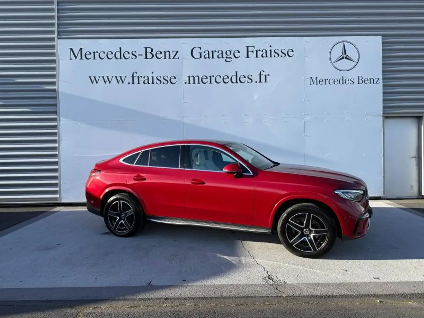 Mercedes-Benz GLC 300 300 d e Hybrid 197+136ch AMG Line 4Matic 9G-Tronic Rouge - 2