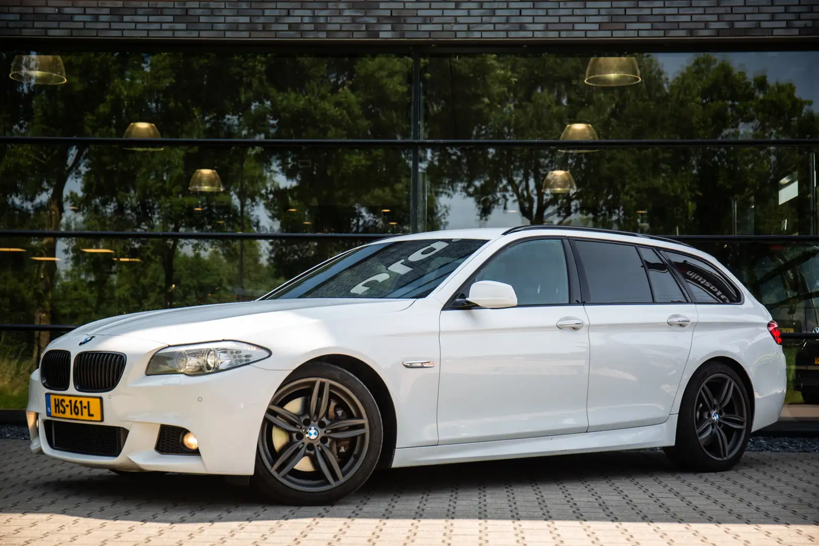 BMW 535 5-serie Touring 535d High Executive , M-Sport, Led Fehér - 2