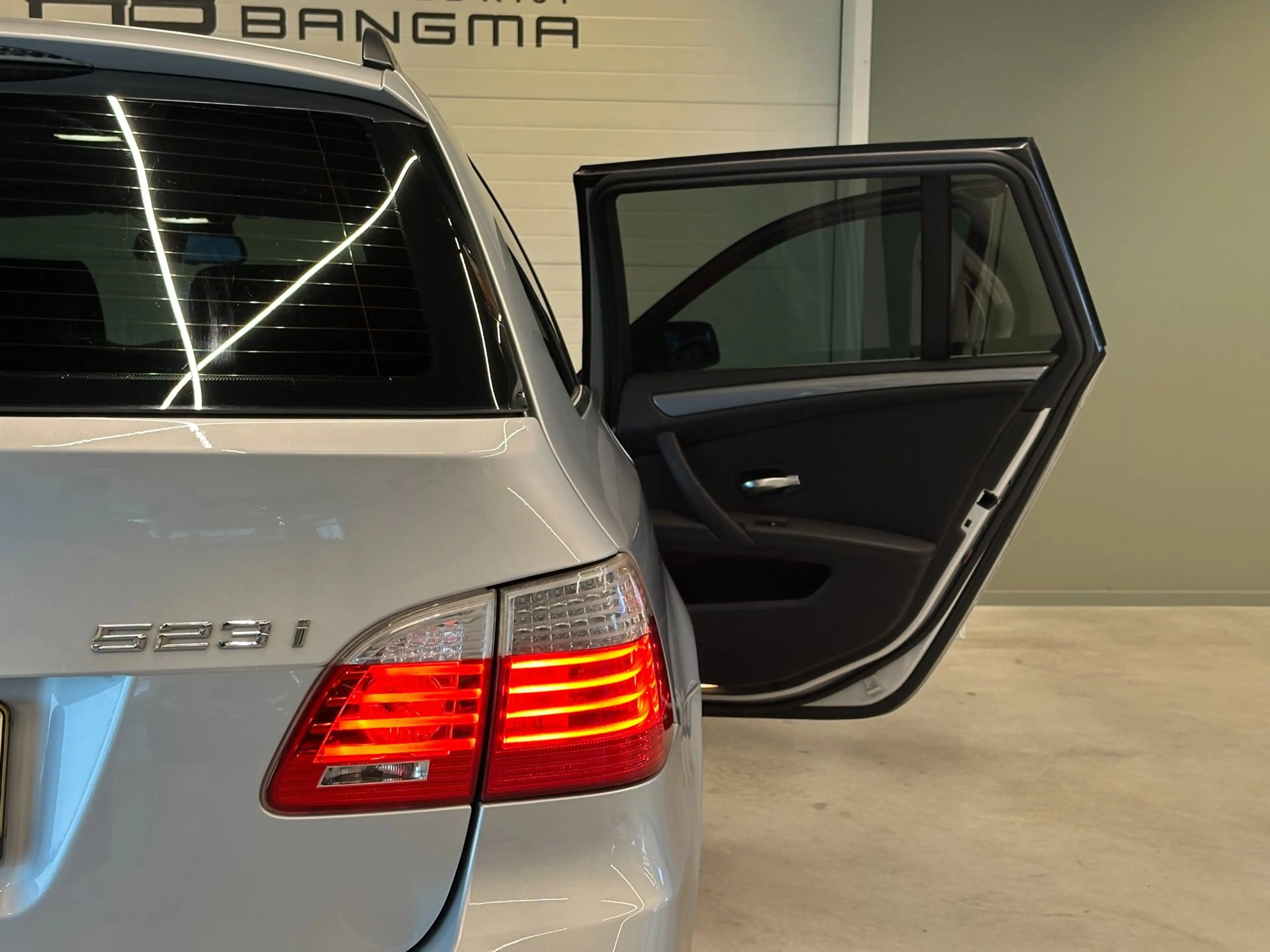 BMW 523 5-serie Touring 523i AUTOMAAT BUSINESS LINE EDITIO — photo 17