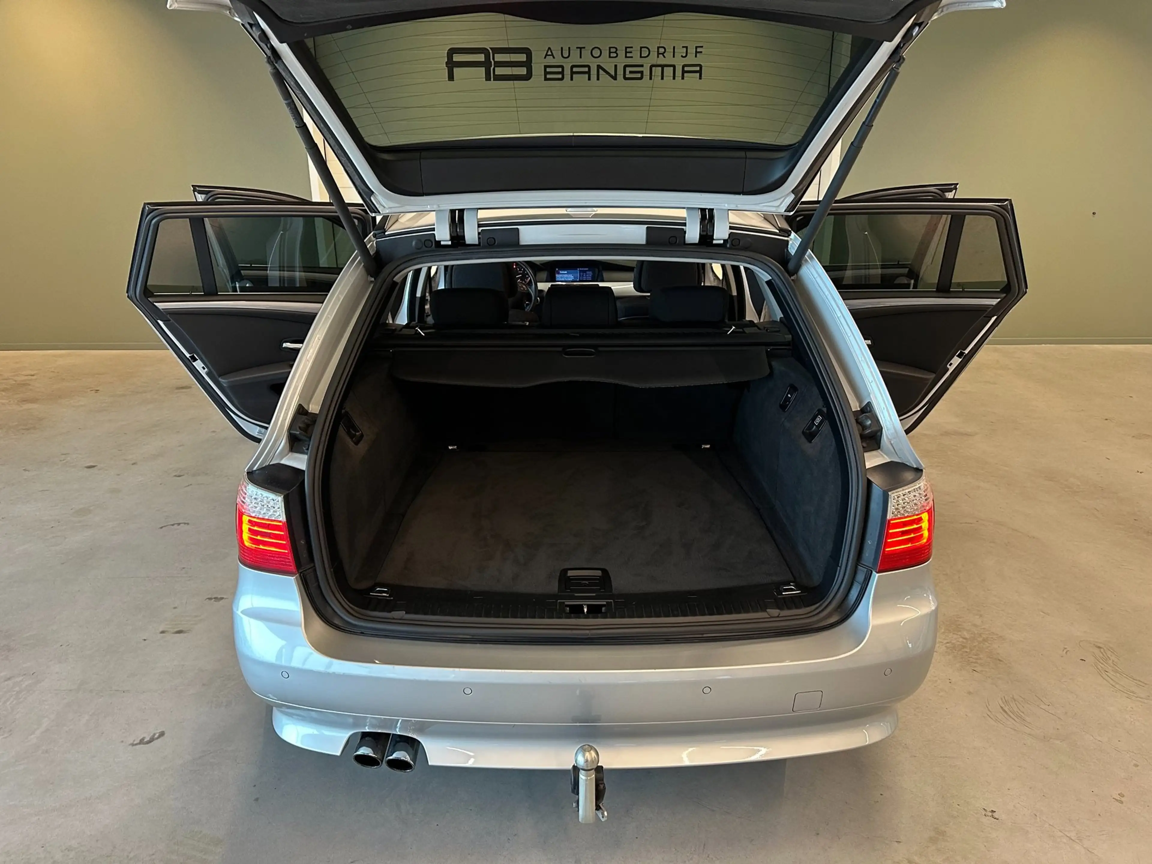 BMW 523 5-serie Touring 523i AUTOMAAT BUSINESS LINE EDITIO — photo 15