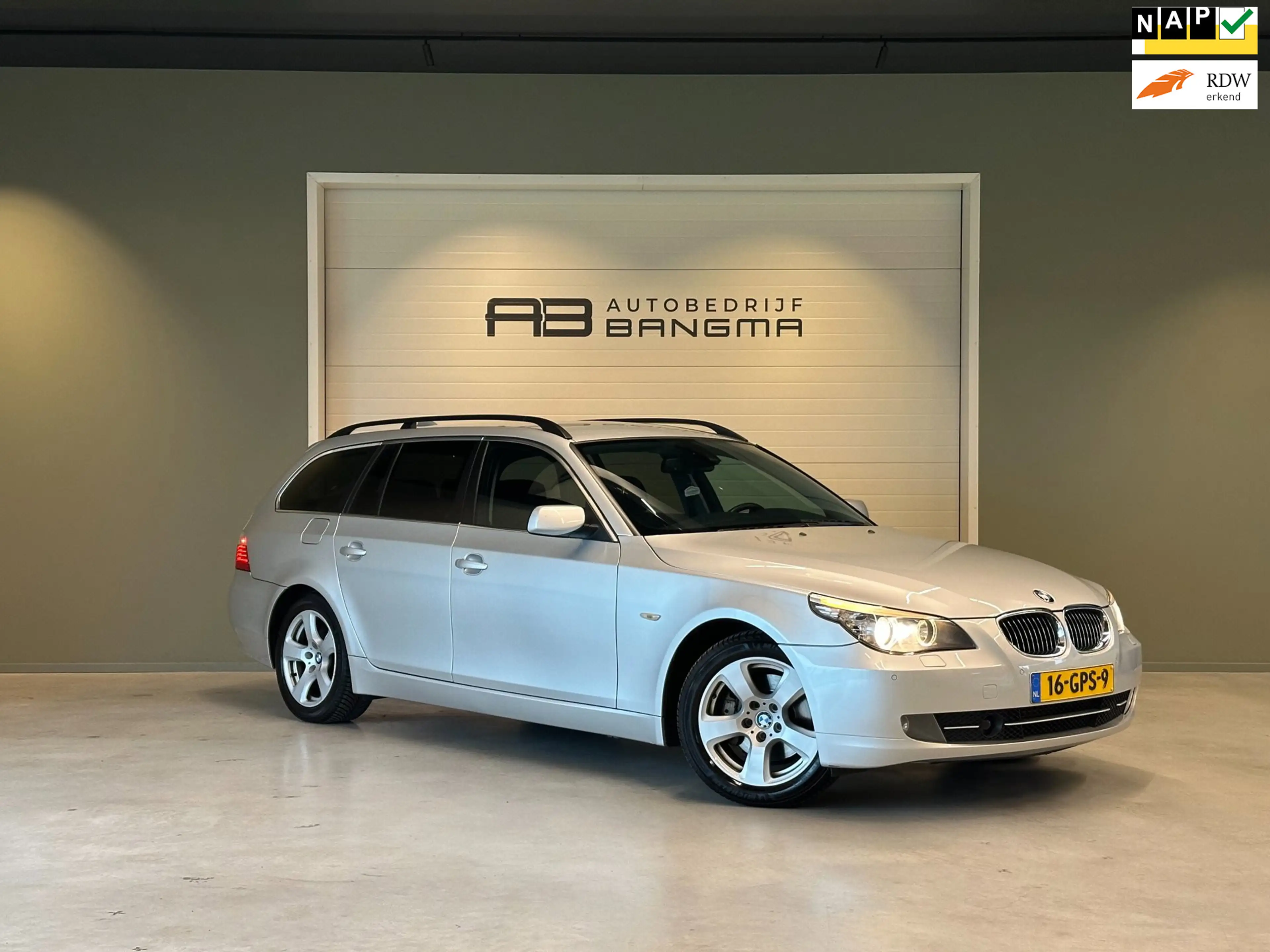 BMW 523 5-serie Touring 523i AUTOMAAT BUSINESS LINE EDITIO