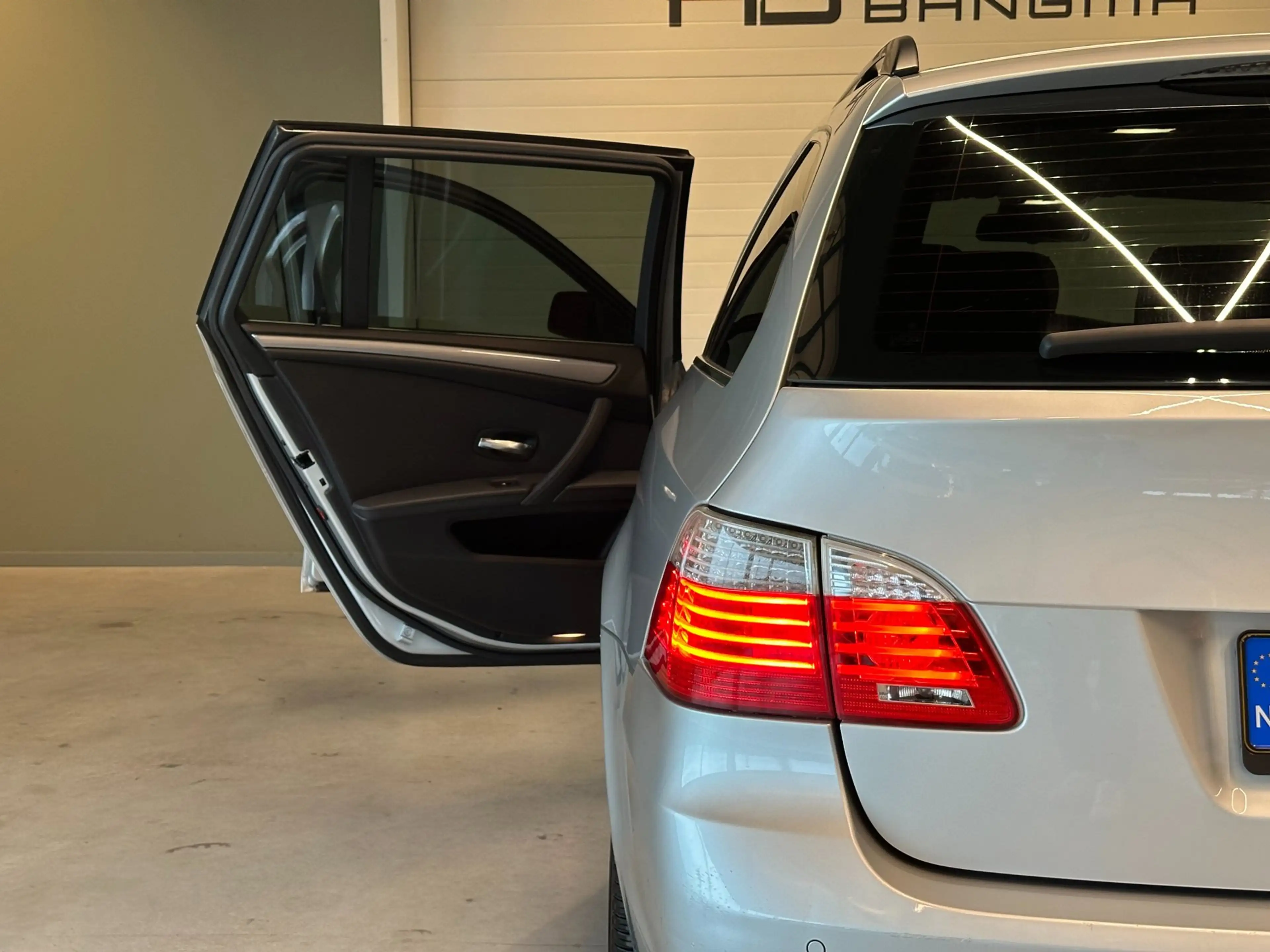 BMW 523 5-serie Touring 523i AUTOMAAT BUSINESS LINE EDITIO — photo 16