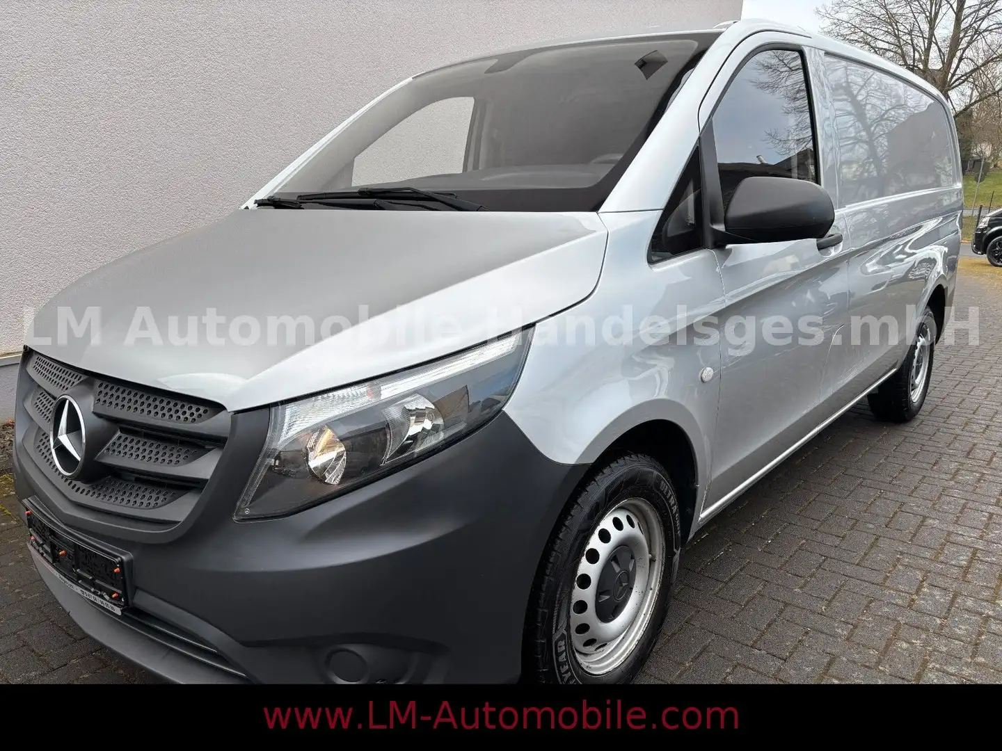 Mercedes-Benz Vito Kasten 111 CDI Lang*Werkstatteinr* Silber - 1