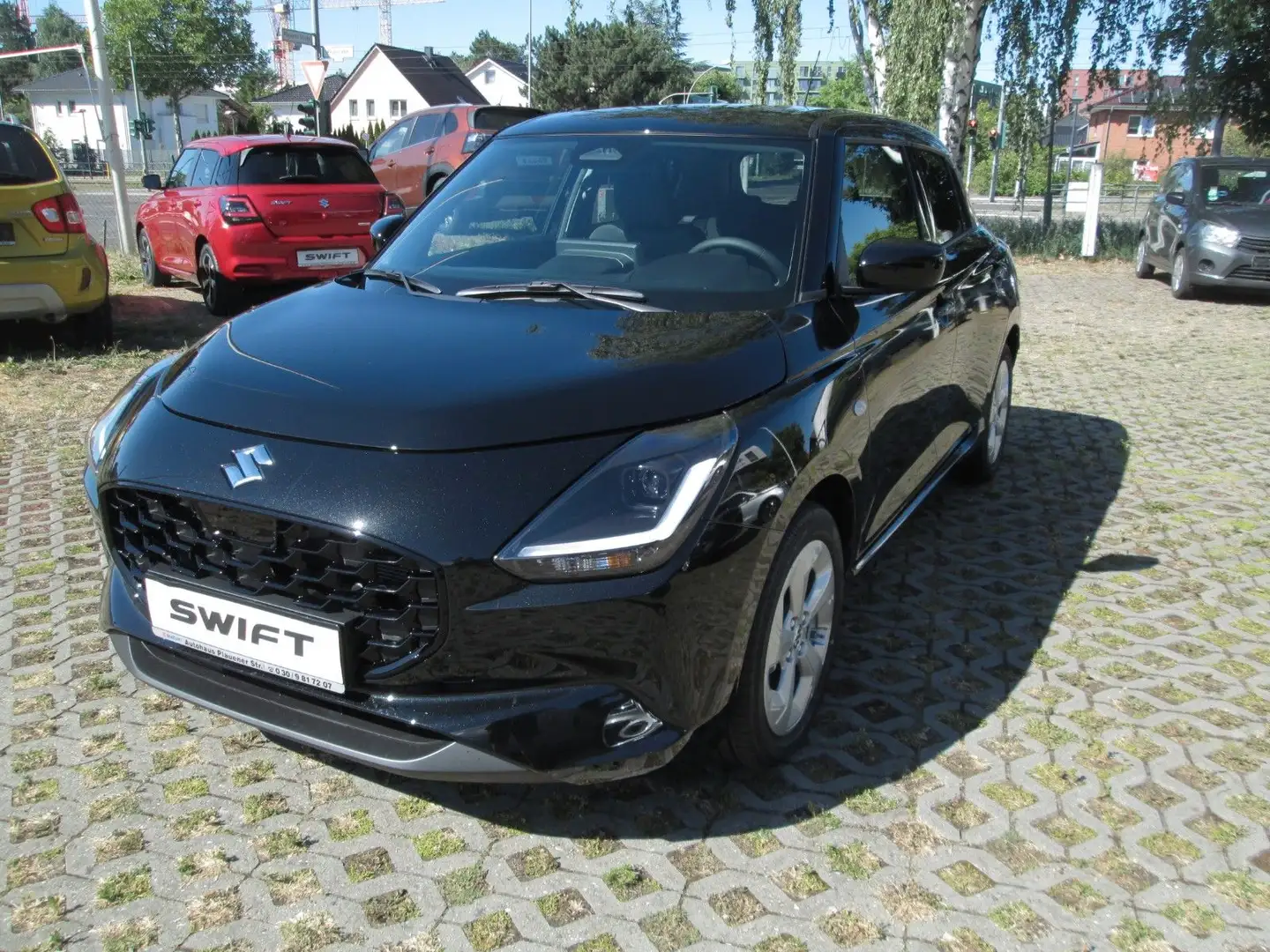 Suzuki Swift 1.2 Dualjet Hybrid 61 kW GL+ (Comfort) Zwart - 1