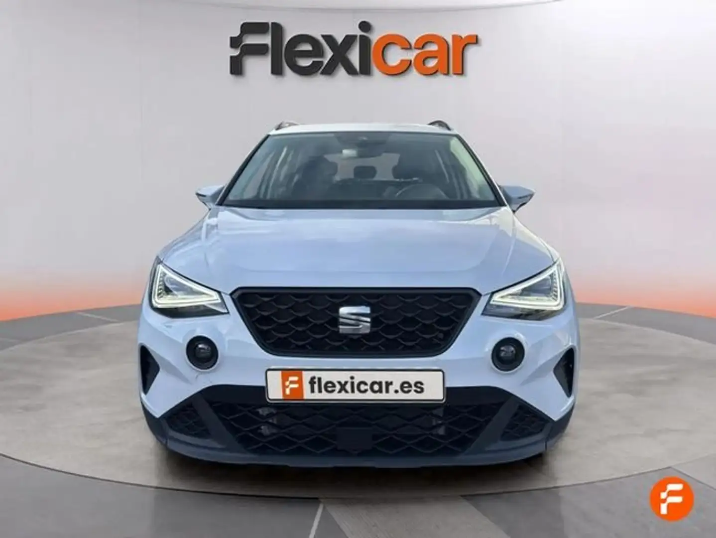 SEAT Arona 1.0 TSI 85kW (115CV) DSG Style XL Blanco - 2