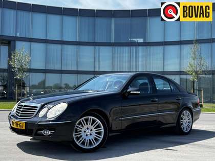 Mercedes-Benz E 200 K. Avantgarde NL geleverde auto met NAP zeer nette