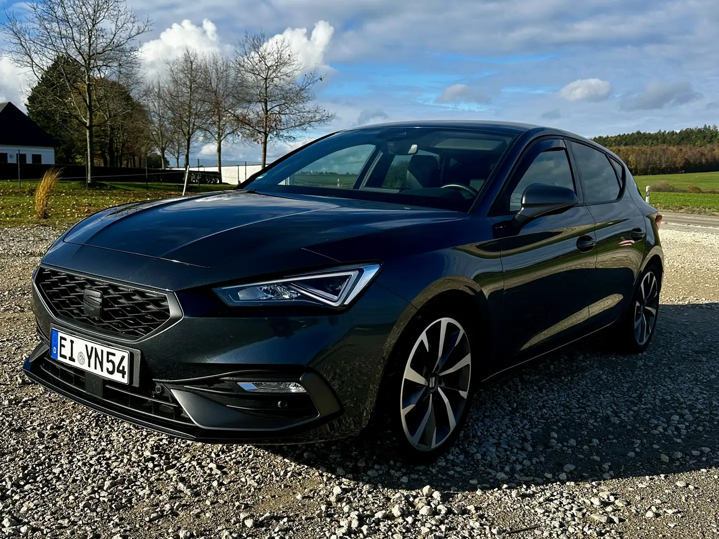 SEAT Leon Leon Fr BEATS DSG Assist Paket XL*Garantie*VOLL* Grau - 1