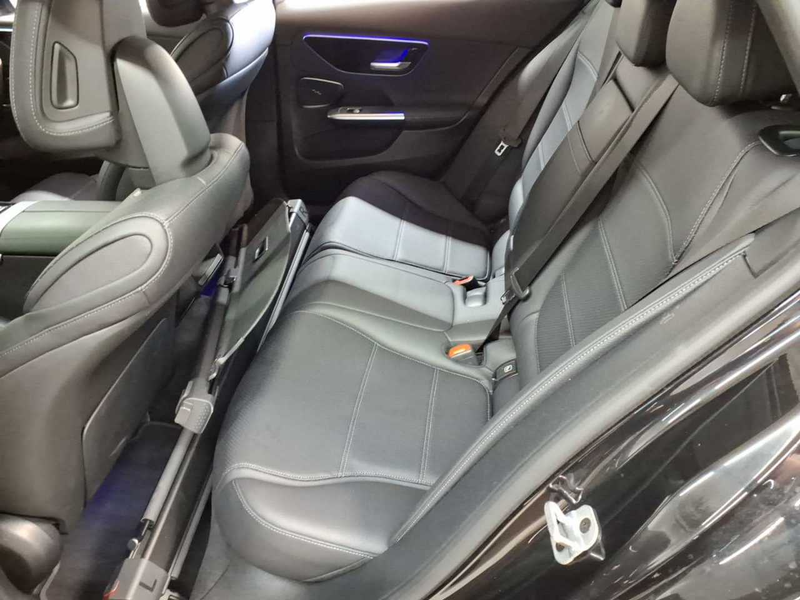 Mercedes-Benz C 220 C 220 d 4M T 9G-Ava AHK Assi+ HuD StHz — photo 13