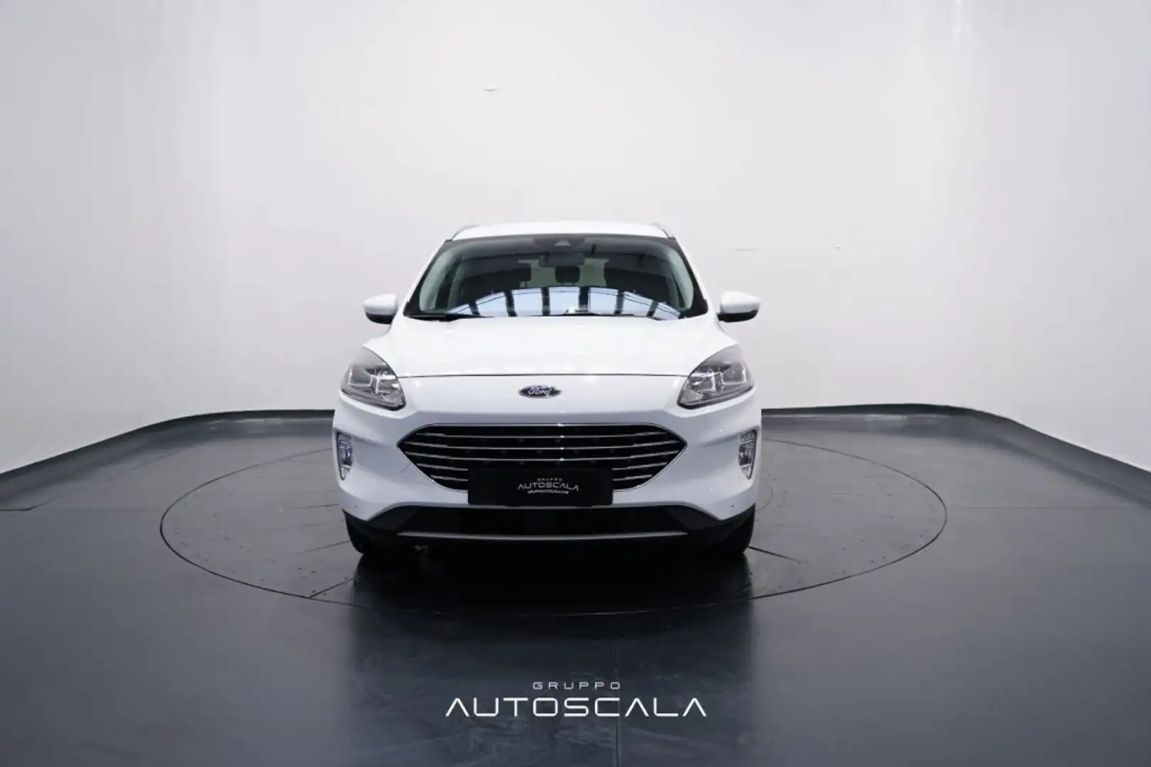 Ford Kuga 1.5 EcoBoost 120cv 2WD Titanium Bianco - 2