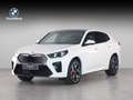 BMW iX2 eDrive20 67 kWh M Sport Edition Wit - thumbnail 1