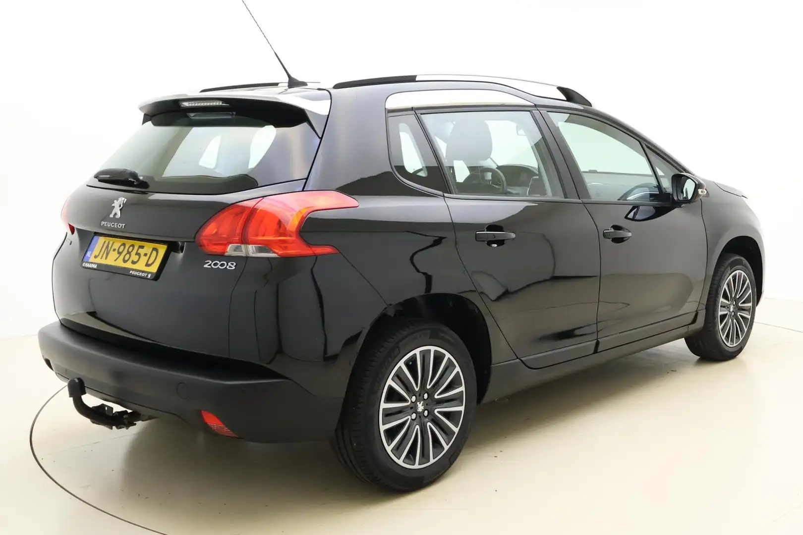Peugeot 2008 1.2 PureTech 82pk Blue Lion | Trekhaak | Airco | N Zwart - 2