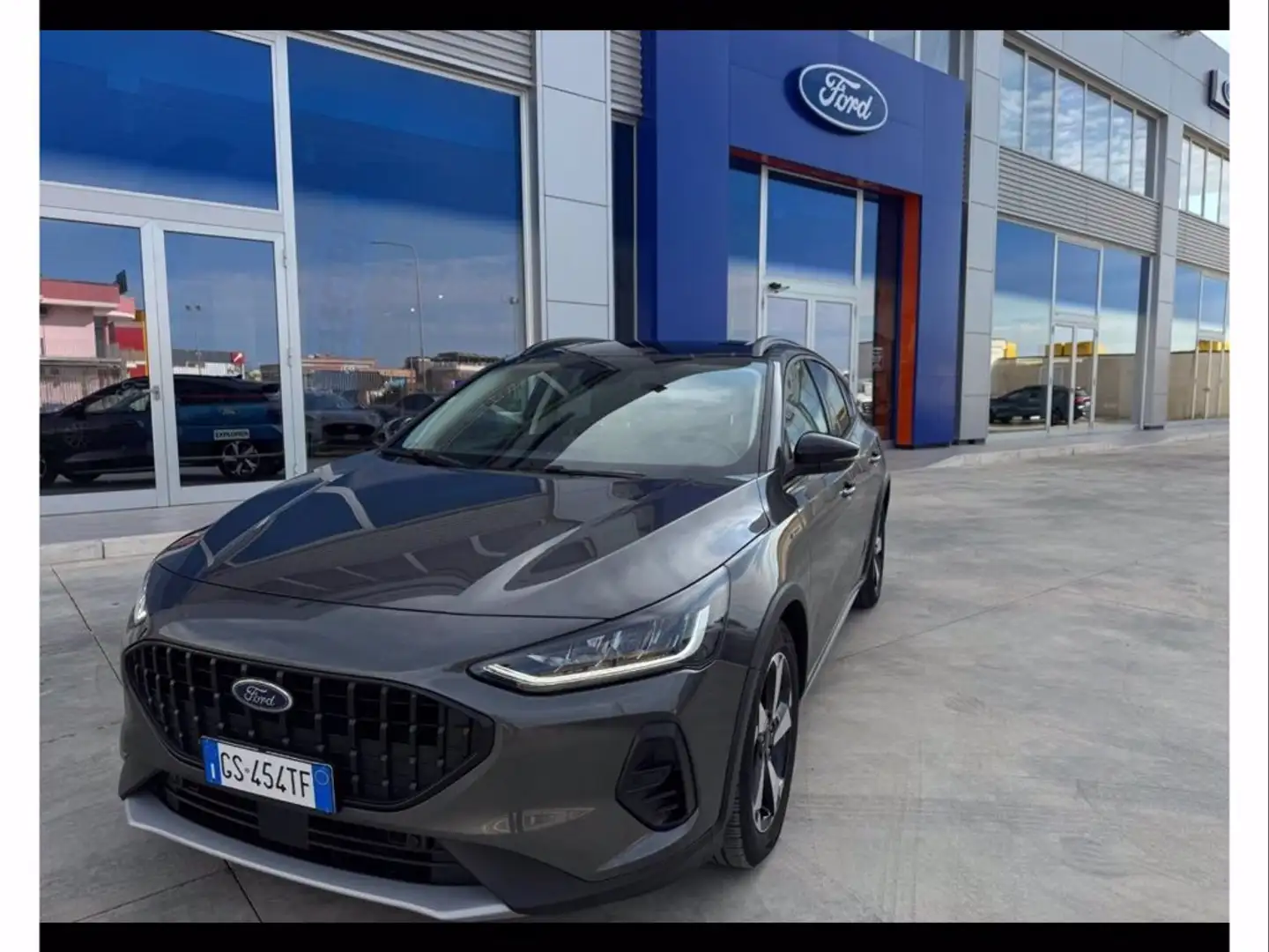 Ford Focus active 1.5 ecoblue x 115cv auto Grigio - 1