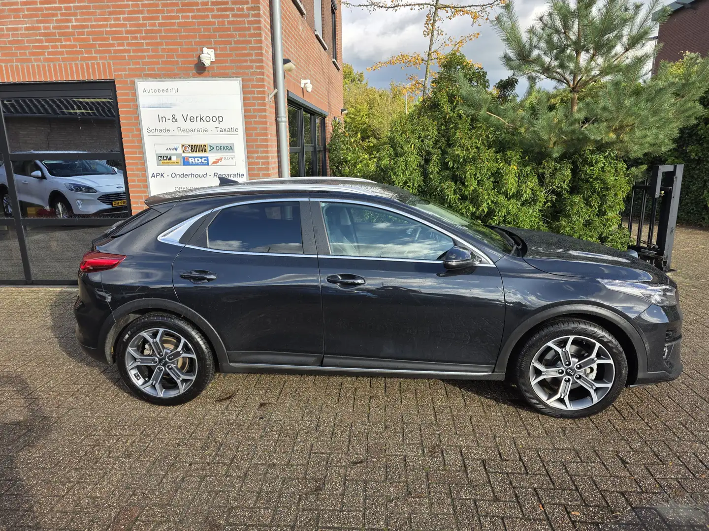 Kia XCeed 1.0 T-GDi DynamicPlusLine | Camera | Leder | Noir - 2