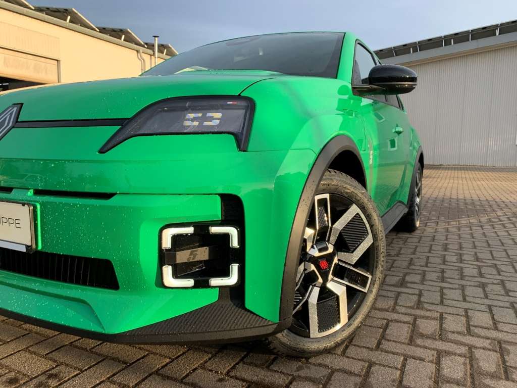 Renault R 5