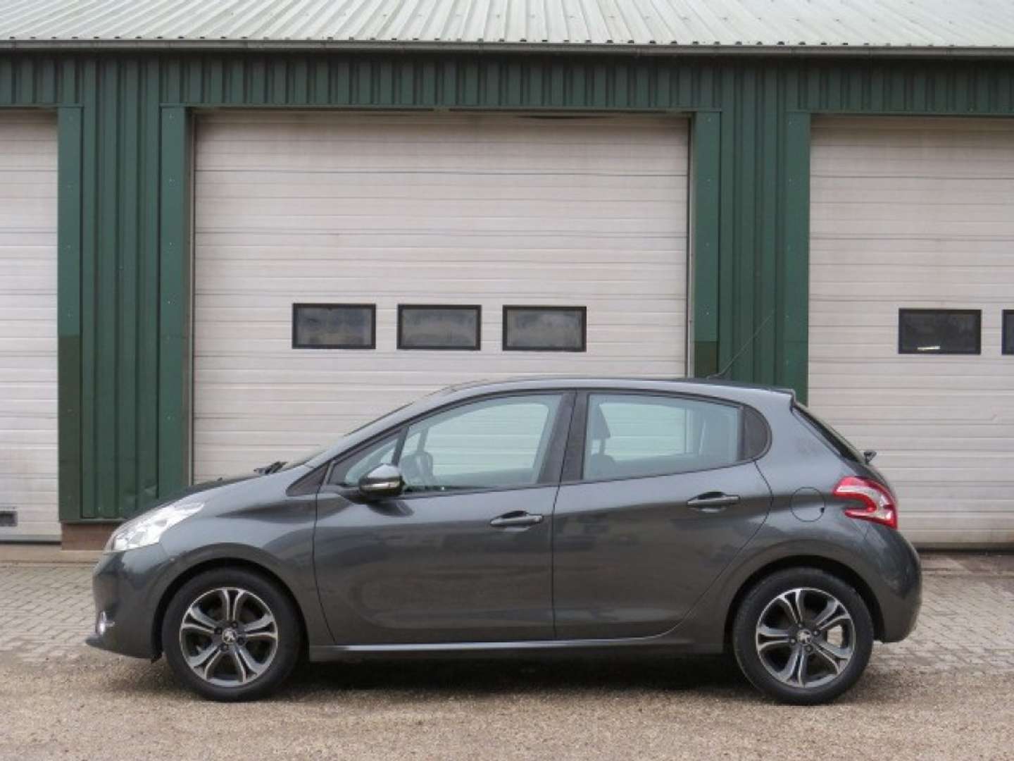 Peugeot 208 Altes Modell