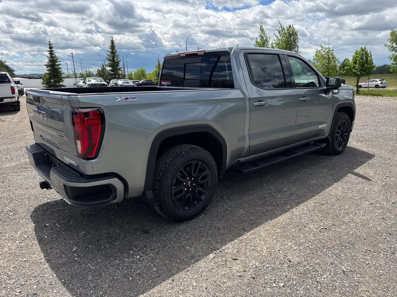 GMC Sierra 1500 снимка GMC Sierra 1500