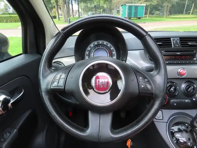 Fiat 500C view 11