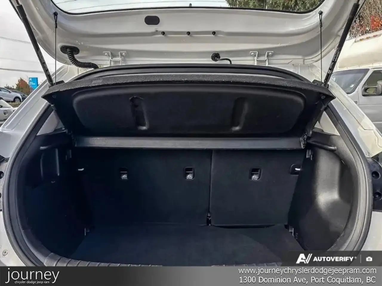 Kia Rio снимка Kia Rio