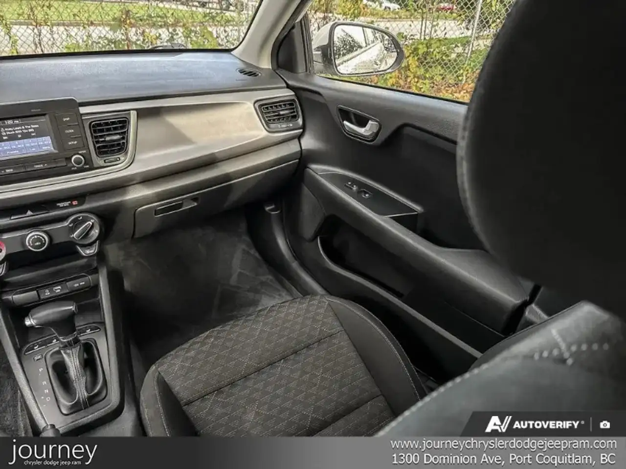 Kia Rio снимка Kia Rio