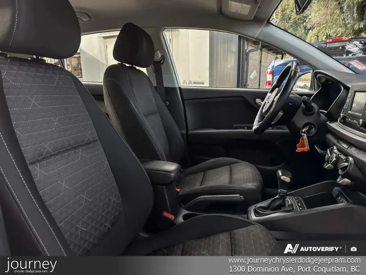 Kia Rio снимка Kia Rio