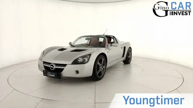 Opel Speedster 2.2 16v