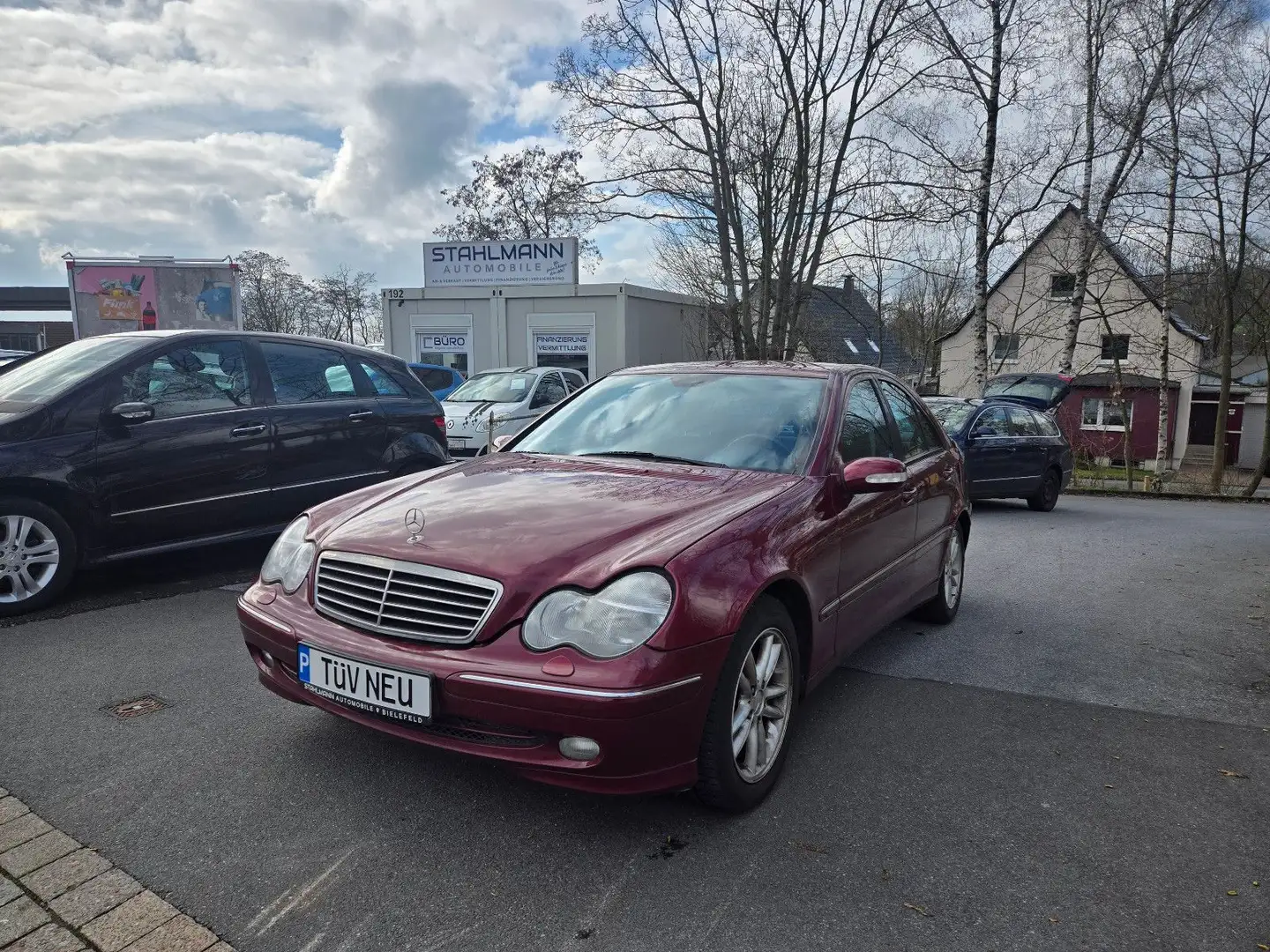 Mercedes-Benz C 240 AVANTGARDE Automatik SHZ Klima ALUFELGE Rojo - 1